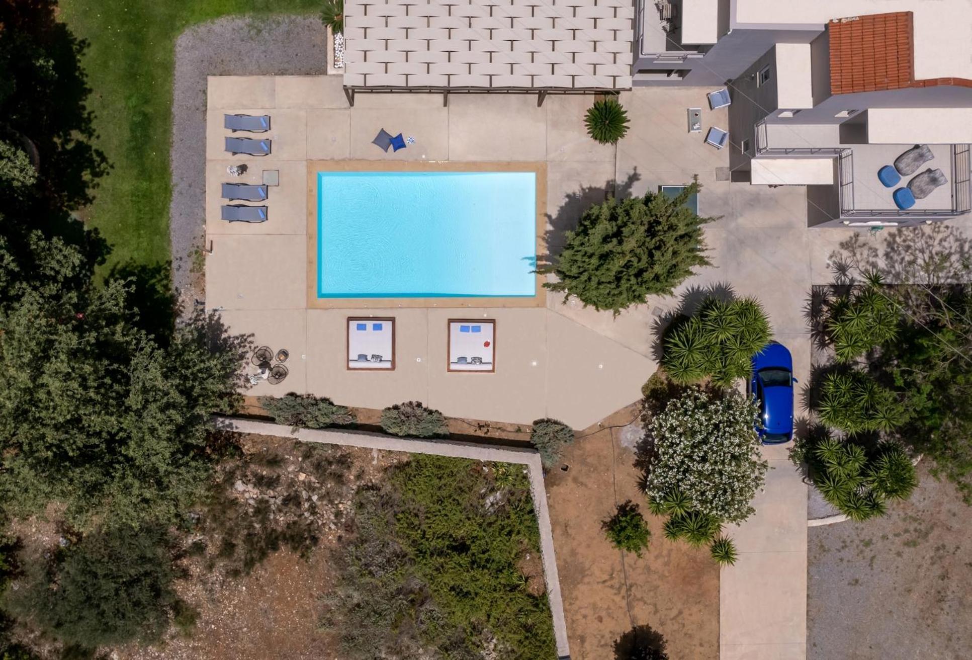 Villa Ellie - Heated Pool, Playground, Garden & Bbq! Vederoi 外观 照片
